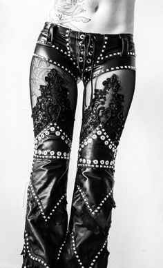 Nice Dark Circus, Biker Outfit, Club Ideas, Lace Pants, Biker Chic, Biker Chick, Biker Girl, Mode Inspo