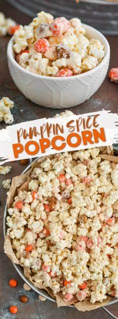 pumpkin spice popcorn in a pie pan with the words pumpkin spice popcorn written on it