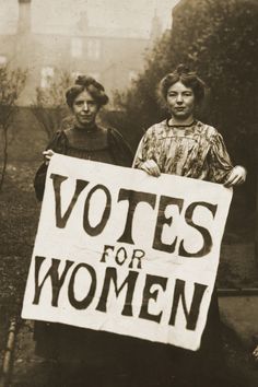 June 4 1919: The U.S. Congress approves the 19th Amendment to the United States Constitution, which guarantees suffrage to women, and sends it to the U.S. states for ratification. Photo: Annie Kenney... Christabel Pankhurst, Society Problems, Emmeline Pankhurst, Suffragette Movement, Suffrage Movement, Women Rights, Bill Of Rights, Women Poster, Women’s Rights