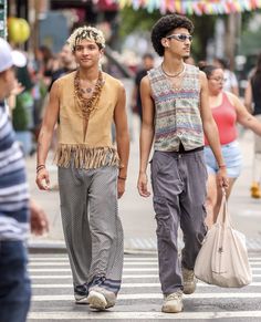 Summer Boho Outfits Men, Men’s Cochella Outfits, Bohemian Male Outfit, Men’s Coachella, Spiritual Outfits Men, Boho Male Outfit, Bohemian Men Outfit, Men’s Festival Fashion, Festival Looks Men