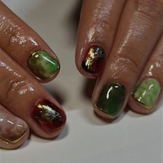 loving these earthy tones Earthy Tone Nails, Earth Tone Nails, Red And Gold Nails, Acrylic Nails Coffin Pink, Acrylic Nails Coffin, Nails Coffin, Gold Nails, Red And Gold, Earthy Tones