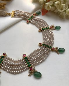 Aesthetics Jewelry, Antique Pearl Necklace, Neck Pendant, Trending Crafts, Beaded Necklace Designs