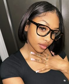 Bob Styles For Black Women, Short Styles For Black Women, Blowout Natural Hair, Straight Blowout, Natural Hair Bob Cut, Fluffy Bob, Natural Bob, Shiny Black Hair, Inspiring Hairstyles