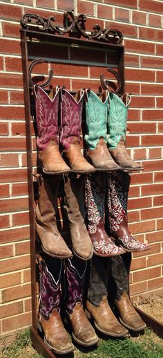 Cowboy Boot Rack by TheAppalachianGypsy on Etsy Bota Country, Boating Outfit, Cowboy Boot, Cowboy And Cowgirl, Country Outfits, Girls Boots, A Horse