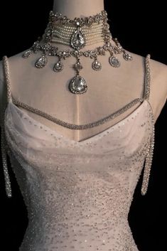 Fancy Fits, Gowns Dresses Elegant, Fairytale Dress, Dream Jewelry, Dream Wedding Dresses, Pretty Jewellery, Costume Design, Gorgeous Dresses, Cute Dresses