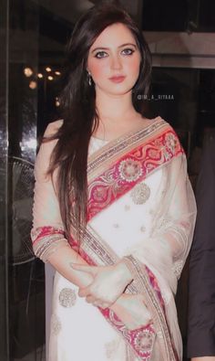 #aadeez #aadeezloveatif #aadeezqueen #beautyqueen #saraatif Sara Bharwana Dresses, Sara Bharwana, Aishwarya Rai Photo, Old Pics, Bridal Dresses Pakistan, Pakistani Celebrities, Red Carpet Look, Aishwarya Rai