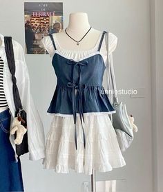 Shoujo Girl, Casual Day Outfits, Feminine Outfit, Dream Style