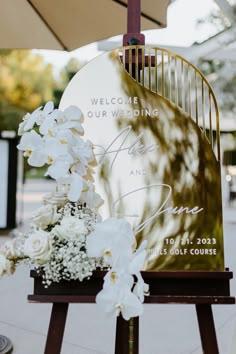 Introducing our stunning Gold Wedding Welcome Sign, a true masterpiece that will add a touch of elegance to your special day. Crafted with utmost precision, this mirror welcome sign features a captivating acrylic arch design, symbolizing the harmony and bliss of your union. 💡Handcrafted with Love and Care 📦 Ready to Ship Within 1-2 Business Days ✈️ Free Shipping - Delivered Within 2-5 Business Days 🎨 Endless Design Possibilities 💎 3D Double-Layered 💦 Waterproof 💪 Resistant to Breakage ►THE Mirror Wedding Sign, Gold Wedding Welcome Sign, Gold Mirror Wedding, Mirror Welcome Sign, Engagement Welcome Sign, Mirror Wedding Signs, Wedding Welcome Sign Acrylic, Acrylic Arch, Welcome Sign Acrylic