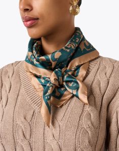 This lightweight silk scarf from Kinross is the easiest way to incorporate color and flair into your day-to-day wardrobe. It's patterned with a paisley print in a rich green hue, ideal for pairing with nearly anything in your wardrobe. We love styling it over a blouse or knit and wide-leg trousers for a sophisticated ensemble. Chic Green Silk Scarves, Green Chic Silk Scarves, Elegant Patterned Silk Scarf With Paisley Print, Black Slim Pants, Skirt And Top Dress, Work Accessories, Green Paisley, Printed Silk Scarf, Rich Green