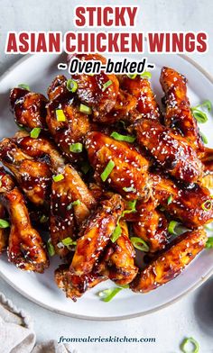 These baked Sticky Asian Chicken Wings are glossy, crispy and loaded with flavor. This oven method is easier than frying and cleanup is a breeze. Chicken Recipes With Green Beans, Sticky Asian Chicken Wings, Chinese Fried Chicken Wings, Sticky Asian Chicken, Wings Recipe Oven, General Chicken, Hor Dourves, Asian Wings, Chinese Chicken Wings