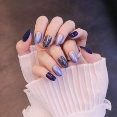 Flytonn Fall/Winter Ambiance  24Pcs False Nails Short Round Press On Nails Pink Dripping Shape Nail