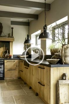 the kitchen is clean and ready to be used as an appliance for cooking