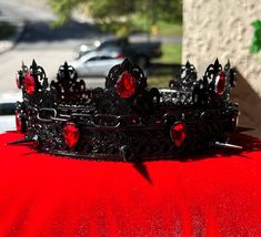 CHAIN Black Spikes Gothic Crown, King Crown, Male Crown, Men's Crown, Crowns and Tiaras, black, Head Accessories, Custom Crown, halloween This is great handmade medieval style crown. Unique design and fine jewelry quality of work. Great accent for kings or queens or other noble character, great accessory for both events and regular usage. - Crown is made to fit head circumference, please measure the size as it showing on a picture. - Choose stones colors you like - Higher point 3" ( 8 cm) Ready to ship Black Head Accessories, Hades Crown, Crown Male, Cosplay Crown, Crowns And Tiaras, Male Crown, Gothic Crown, Crown King, Prince Crown