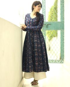 Kurtis Models, Plazo Outfits, Indigo Kurta, Frock Designs, Cotton Anarkali, Indian Designer Suits, Salwar Kamiz, Anarkali Kurta