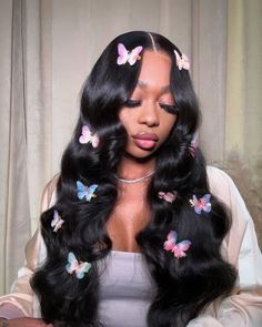 Butterfly Hairstyle, Latina Hair, Birthday Hairstyles, Invisible Lace, Clip Hairstyles, Dope Hairstyles, Butterfly Clips, Baddie Hairstyles, Hair Photo