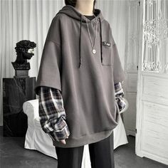 Women Streetwear, Vintage Hoodie, Hoodie Women, Tomboy Style Outfits, Next Clothes, Vintage Hoodies, Loose Outfit, Swaggy Outfits, Mode Inspo