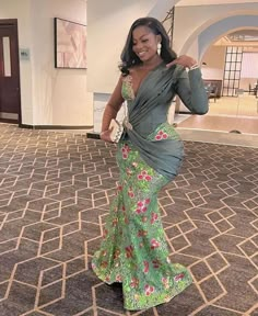 Aso Ebi Styles 2023, African Prom Dresses Ankara, Nigerian Lace Dress, Aso Ebi Lace, Latest Aso Ebi Styles, Long African Dresses, Best African Dresses, Lace Gown Styles