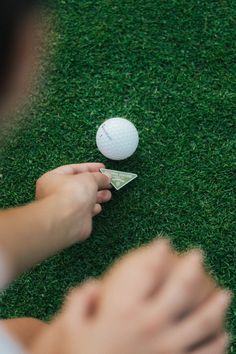 Add some glamour to the greens and luxury to your locks with this golf ball marker / hair clip combination. In case you needed any further proof that you're absolutely magnetic... Sets Outfit, Candy Red, Golf Ball Markers, Golf Towels, Wise Women, Triangle Design, Red Candy, Ball Markers, Golf Accessories