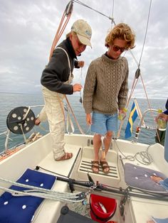 Sail Boat Outfits, Fisherman Core Aesthetic, Seaman Aesthetic, Ralph Lauren Men Outfits, Sailor Aesthetic, Sailboat Life, Yacht Fashion