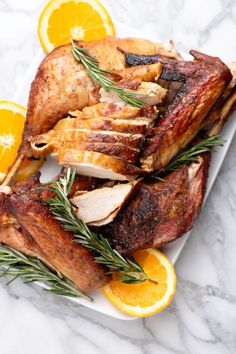 This perfect Thanksgiving turkey is a viral recipe from chef Tini and it ia just as delicious as her mac and cheese. Temperature To Cook Turkey, Juicy Thanksgiving Turkey, Thanksgiving Gravy, Herb Turkey, Mushroom Pork Chops, Frozen Turkey, Garlic Herb Butter, Best Turkey, Turkey Recipe