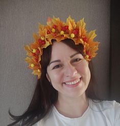 The autumn set is ideal for girls and adult women. A great Thanksgiving gift Autumn Crown, Fall Leaf Headband, Leaf Crown, Turbans, Thanksgiving Gifts, Fall Hair, Hair Band, Hair Accessories Headbands, Maple Leaf