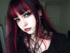 Bat Fashion, Red Hair Hairstyles, Black Red Hair, Fire Hair, Goth Hair, Cool Makeup Looks, Jewelry Black