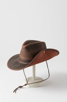 Crafted with a 3 Aussie Outback, Aussie Hat, Mens Inspo, Outback Hat, Sheepskin Slippers, Leather Hats, Style Trends, Cool Hats, Beautiful Hats