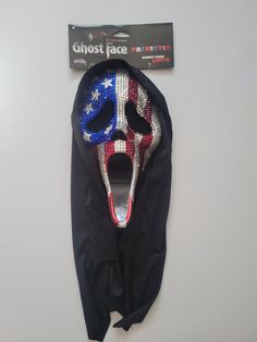 Decorate your home with this captivating jeweled American flag ghostface scream mask or enhance your halloween costume this year with rhinestone bling. This is a great gift for anyone who loves the scream movies! DETAILS: This scream mask was embellished by hand with silver rhinestones  SHIPPING: I ship out orders the same or next business day depending on when the order was placed. Side note: while I do ship out orders fast, please note that any USPS delays are unfortunately out of my control. Ghostface Crystal Mask, Ghostface Masks, Bedazzling Ideas, Scream Halloween Costume, Photoshoot Diy, Scream Costume, Scream Movies, Scream Mask, Scream Halloween