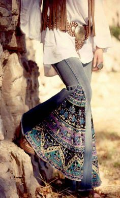 Denim Look Hippie Chic, Diy Sy, Diy Jeans, Mode Hippie, Estilo Hippie, Mode Boho, Hippie Outfits, Hippie Chic, Burning Man