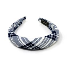 Nwot Jenny Padded Fabric Navy Plaid Headband New Without Tags, Never Washed Or Worn! Size: 1.5" Thick / Across Add A Little Charm To Your Outfit! Oversized Headbands In A Variety Of Colors! Soft Fabric Texture. Padded, Squishy Feel To Give Volume. Elastic Stretch For A Custom Fit. Small Tapered Ends For Comfort. Underside Handmade Tag. Color: Navy, Blue, Dark Blue, White Style: Casual, Classy, Classic, Feminine, Holiday, Boho, Collegiate *Stock Photos Show Fit Only, You Will Receive The Color No Plaid Headband, Fabric Navy, Classic Feminine, Handmade Tags, Fabric Texture, Blue Dark, White Style, Custom Fit, Soft Fabric