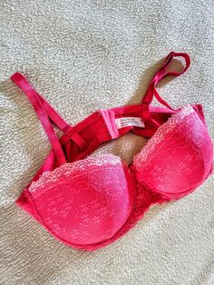 Size 42D Underwire Padded Molded Cup Hot Pink Lace Bra/designer DELTA BURKE Red Coral Quality Bra/gift Idea/lady's Lingerie Gift/no.979 - Etsy Hot Pink Bra, Pink Bras, Delta Burke, Pink Lace Bra, Bra Items, Food Jewelry, Pink Bra, Bras And Panties, Red Coral