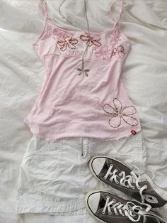 outfit inspo Cute French Outfits, Rikki H2o, Mini Outfits, 2000s Summer, Summer Fits, Swaggy Outfits, Really Cute Outfits