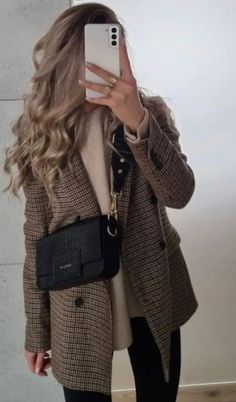 Womens Spring Fashion Outfits, Boston Style, Ny Outfits, Womens Winter Fashion Outfits, Office Outfits Women, Casual Work Outfits, Inspiration Mode, Winter Fashion Outfits, Elegant Outfit