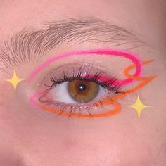 #liner #graphicliner #linergraphique #makeup Pastel Graphic Liner, Colourful Eyeliner Looks, Colorful Eyeliner Makeup, Orange Graphic Liner, Pink And Orange Makeup, Pink Graphic Eyeliner, Neon Graphic Liner, Colorful Eyeliner Ideas, Colorful Graphic Liner