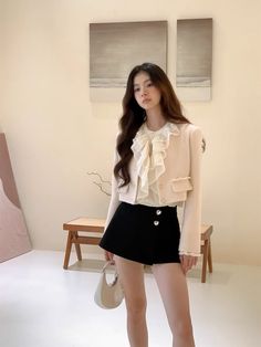 Classy Going Out Outfits, Modest Girly Outfits, White Outfits For Women, Clothes Korean Style, Work Outfits Women