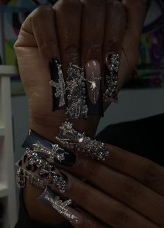 Curved Nails, Hard Nails, Exotic Nails, Nails Only