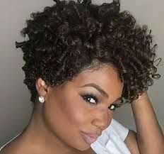 Resultado de imagem para aimskyy. Short Crochet, Short Natural Curly Hair, New Natural Hairstyles, Natural Hair Cuts