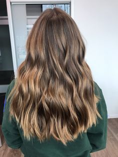 Bronde Babylights, 10 Major Winter Hair Colors, Winter Hair Colors, Pretty Hair Color, Winter Hair, Hair Inspiration Color