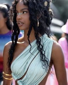 Ebonee Davis, Pinterest Fits, Black Femininity, Aesthetic Black, March 30, Maquillaje De Ojos, Pretty Woman, Hair Inspo, Curly Hair