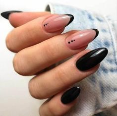 black nail art pink nude Design Idea 2023 Black Nails Easy Design, Chic Black Nail Designs, Easy Black Nails Ideas, Short Almond Acrylic Nails Design Black, Black Pink Inspired Nails, Easy Nail Designs Black, Short Oval Black Nails, Easy Black Nails, Black Nails Easy