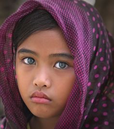 Pakse, Kids Portraits, Pretty Eyes, Image Photography, Portrait Photo, Cool Eyes