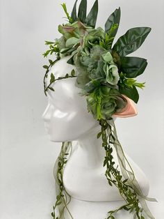 Elf Flower Crown, Festival Outfits Ideas, Trendy Festival Outfits, Mother Nature Costume, Fairy Headband, Fairy Costume Diy, Green Crown, Flower Tiara, Elf Costume