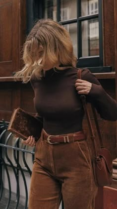 Sarah Mantelin, Professor Style, Hogwarts Shifting, Recreate Outfits, Vinter Mode Outfits, Soul Vibes, 40s Mode, French Accessories, Dark Academia Outfits