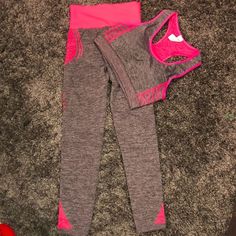 Want Something Comfy And Easy To Put On? Grab Yourself This Set. Sports Bra And Legging Set. Grey And Hot Pink Sports Bra- Racerback Stretchy Thick Wide Chest Band Width- 13.45” Length- About 14” Leggings Skinny Fit Stretchy Length- 36” Hip Width- About 11.5” Wide Waist Band ** One Size But Seems To Fit Between Small-Medium #Yoga #Training #Comfort #Lounge Casual Stretch Training Sets, Pink Athleisure Pants For Jogging, Casual Stretch Pink Sets, Pink Casual Stretch Sets, Pink Stretch Activewear For Training, Stretch Sportswear Sets For Jogging, Pink Stretch Breathable Activewear, Stretch Breathable Pink Bottoms, Pink Breathable Stretch Activewear