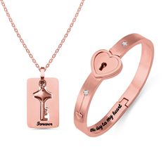 These Heart Lock Bracelet & Key Necklace is the true promise of real love for couples. The Key of the necklace is designed for unlocking the heart-shaped lock of bracelet making it a unique gift for romantic occasions. Love each other to lock, means never abandon, forever. Stylish and meaningful, it makes a great gift for every couple. Cool Friendship Necklaces, Lock Bracelet Key Necklace, Cute Rings For Couples, Key And Lock Necklace, Friendship Necklaces For 4 Unique, Best Friend Jewelry For 2, Cute Gift Ideas For Best Friend, Friendship Necklaces For 2, Best Gifts For Best Friends