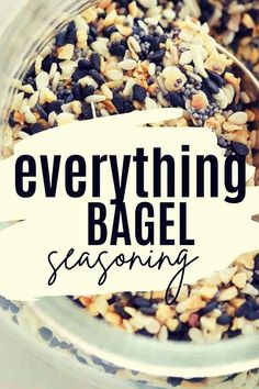 everything bagel seasoning in a glass jar with the words everything bagel seasoning on it