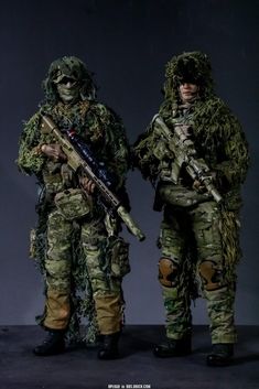 Ghillie Suit, Army Police, Battle Dress, Us Special Forces, Futuristic Armour, Combat Armor, Military Action Figures