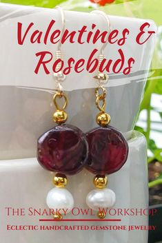 Deep red garnet gemstones pair perfectly with white pearls!  #garnetearrings #pearljewelry #naturalstone Garnet And Pearl, Handmade Pearl Jewelry, 22k Gold Earrings, Simple Pearl, Garnet And Gold, Gold Dangle Earrings, Prom Jewelry