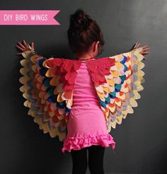 DIY Bird Wings Costume for Kids Carnaval Diy, Bird Wings Costume, Owl Wings, Diy Wings, Bird Costume, Handmade Charlotte, Diy Birds, Bird Wings, Wings Costume