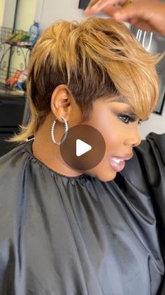 KooKie 🔱est on Instagram: "🧨🧨🧨..Have You Purchased Vol. 1 of my VIRTUAL PIXIE CUT CLASS YET?..LINKS IN MY BIO‼️‼️🗣️🗣️🔥🔥  #instagood #instareels #foryou #explorepage #Hair #Makeup #Lashes #Silkmane #tiktok #trending #officialhandzk #love #blonde #foryoupage #reels #frontalinstall #makeup #Boldholdlacetape #shortcut #mohawk #layers #pixiecut #SouthCarolina" Short 27 Piece Hairstyles, One Side Shaved Hairstyles, Black Mohawk Hairstyles, Mohawk Braid Styles, Curled Pixie Cut, Short Hair Mohawk, Curly Mohawk Hairstyles, Short Quick Weave Hairstyles, 27 Piece Hairstyles